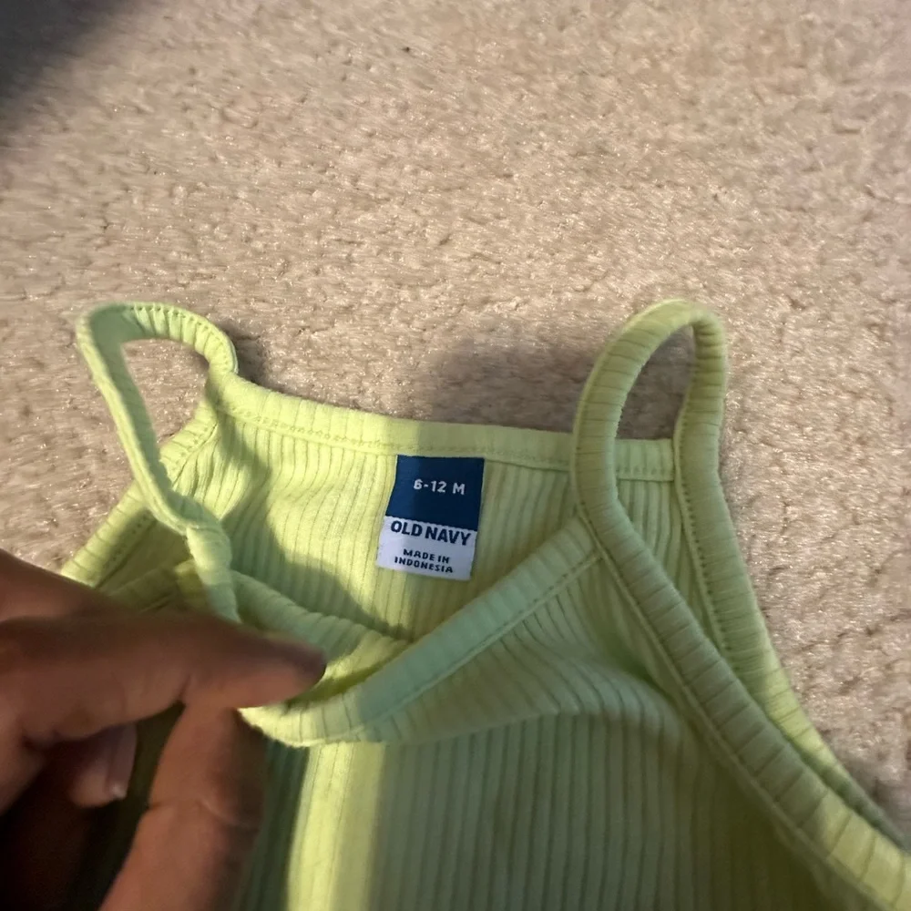 2 piece lime green tank top set​ - Picture 2 of 3